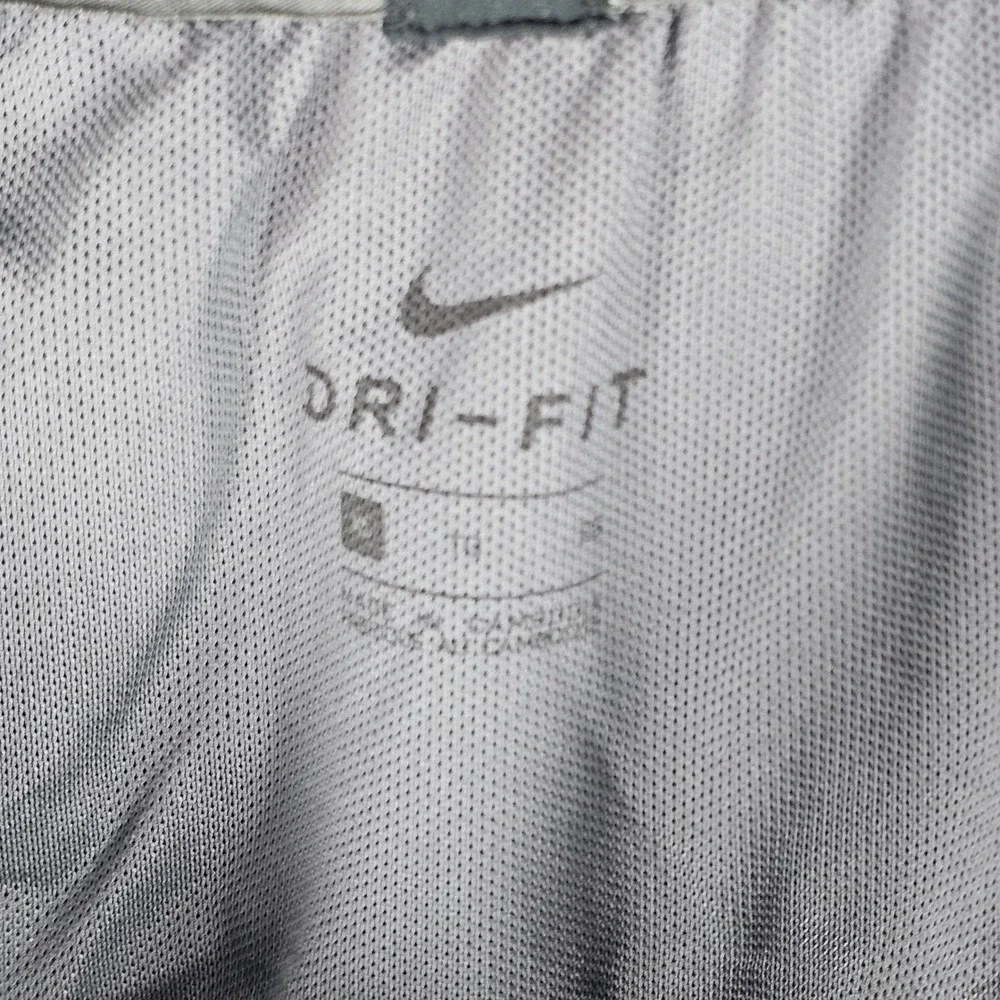 Nike Shorts Mens XL Gray Running Dri-FIT Flex Stride 5 Inch Inseam 28279